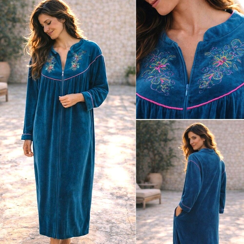 Vtg 70s Saybury Teal Velour Zip Robe M/L Grandmacore Floral Embroidery Pockets